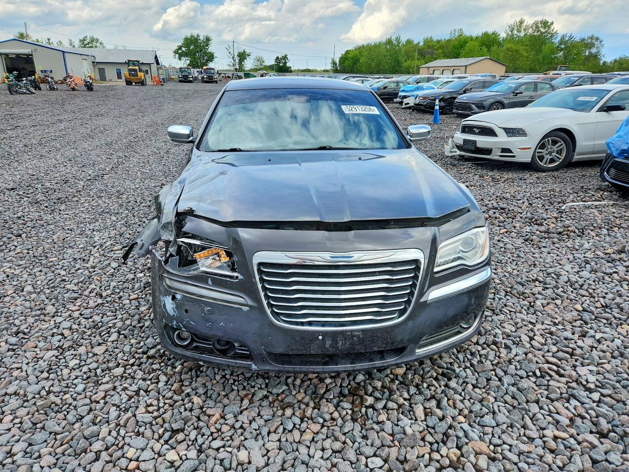2013 CHRYSLER 300C photo 5