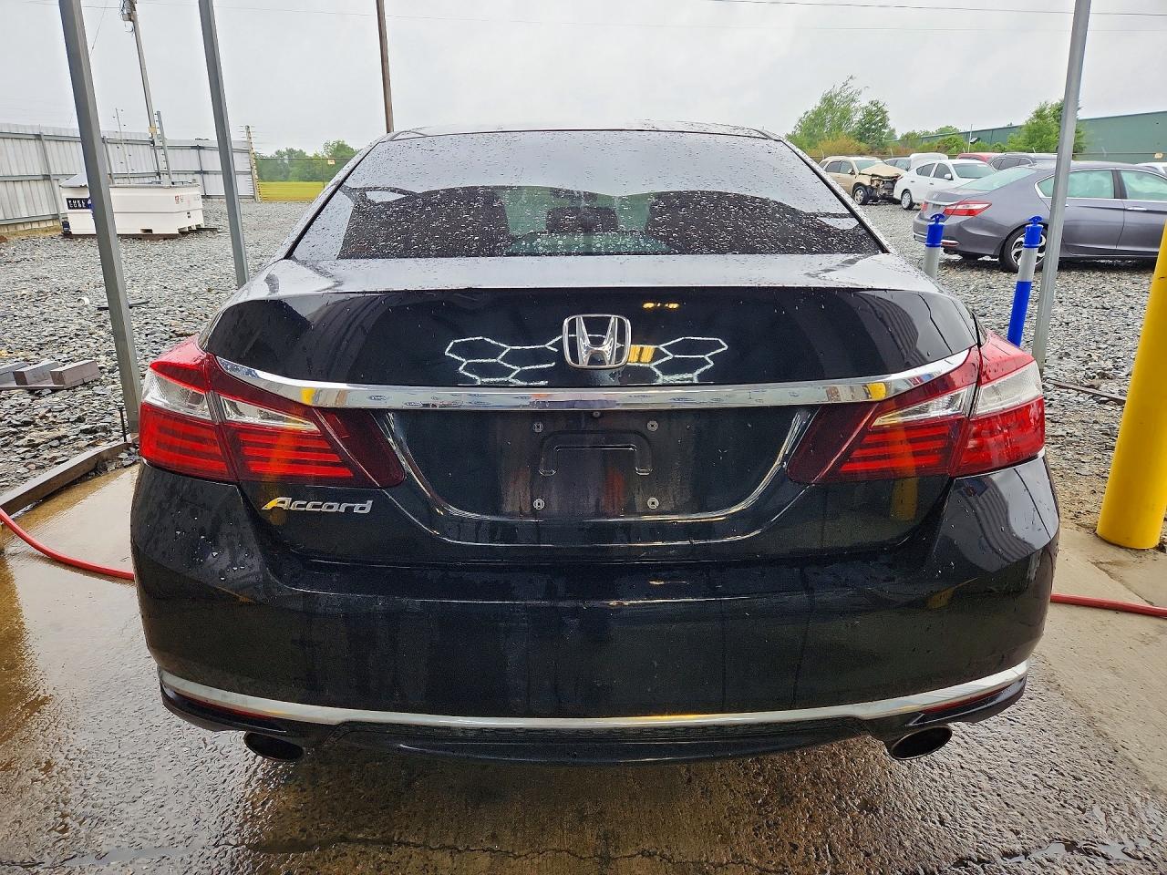 2016 HONDA ACCORD SPORT photo 16