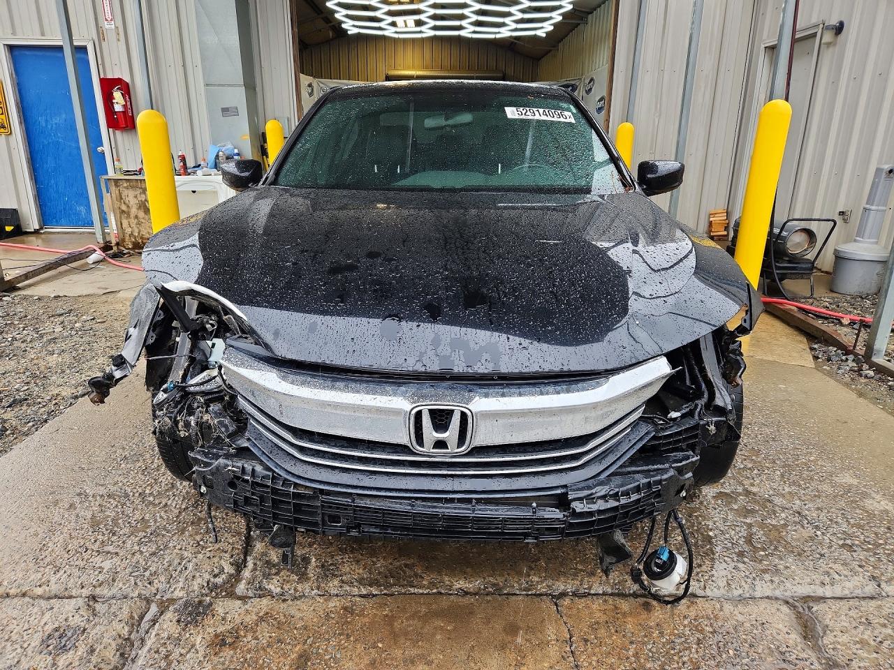 2016 HONDA ACCORD SPORT photo 13