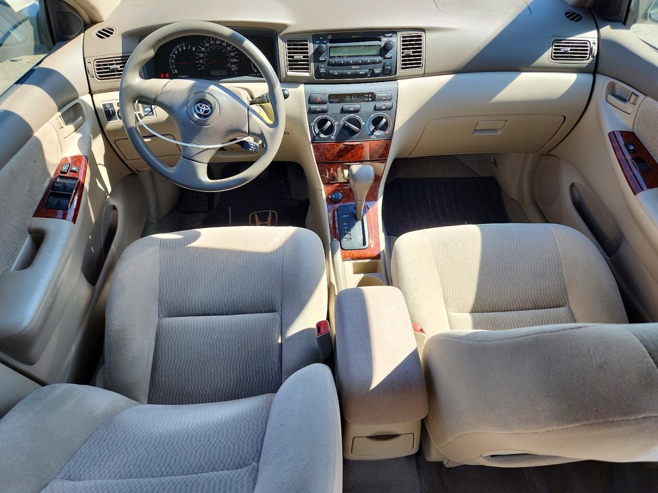 2006 TOYOTA COROLLA LE photo 15