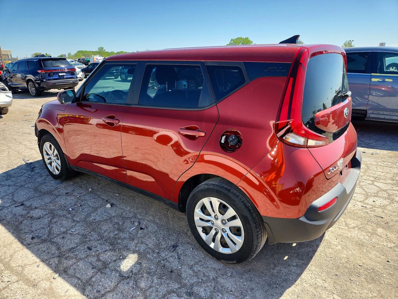 2021 KIA SOUL LX photo 3