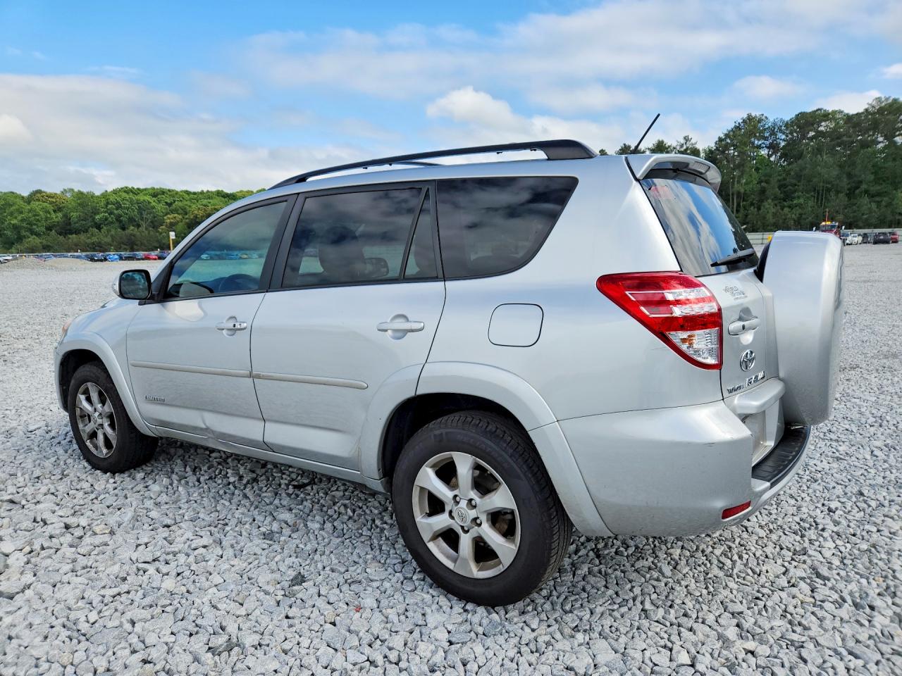 2010 TOYOTA RAV4 LIMITED photo 3