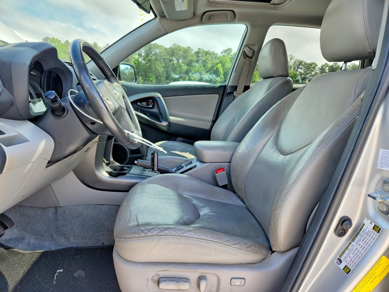2010 TOYOTA RAV4 LIMITED photo 13