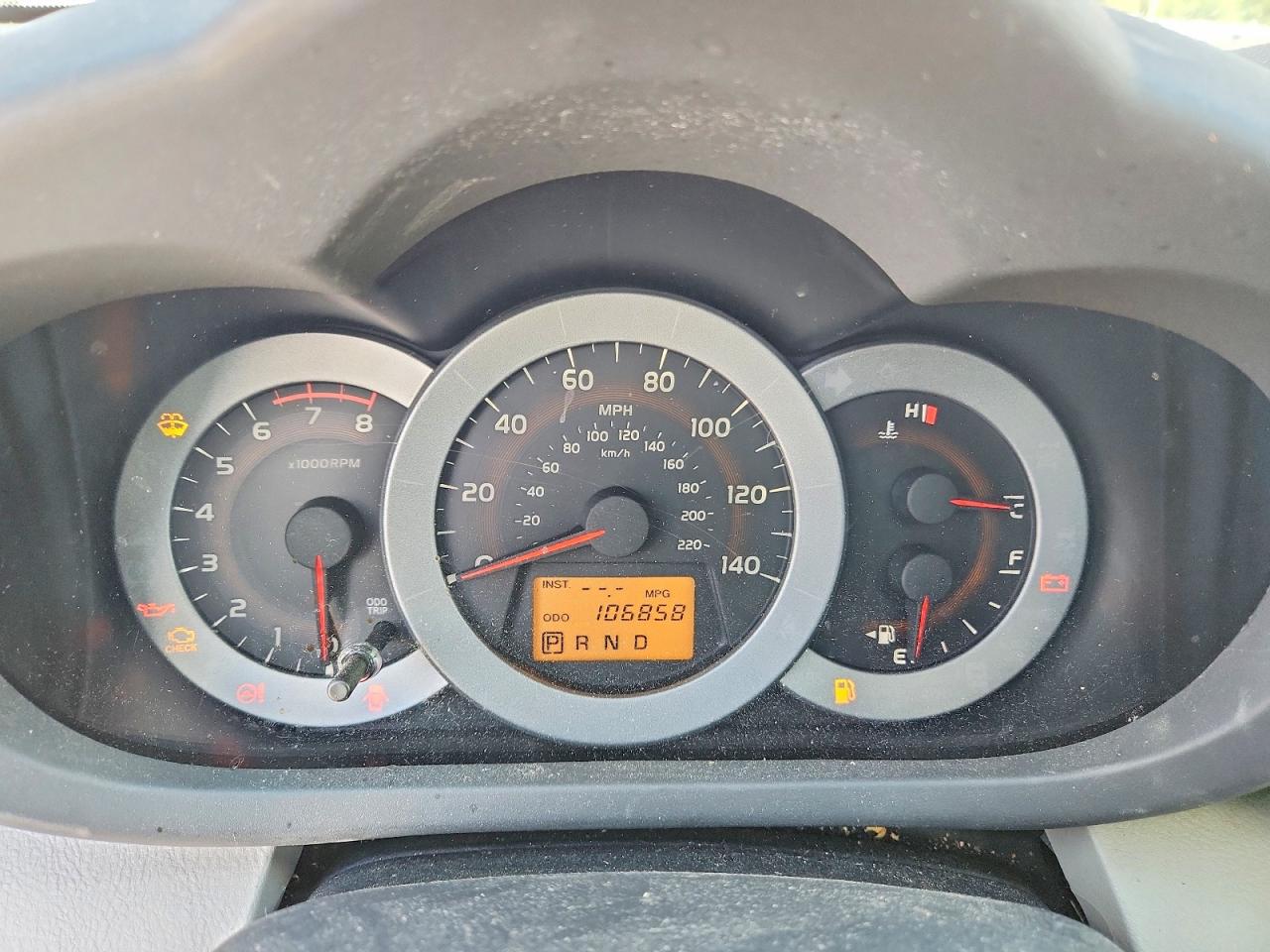 2010 TOYOTA RAV4 LIMITED photo 17