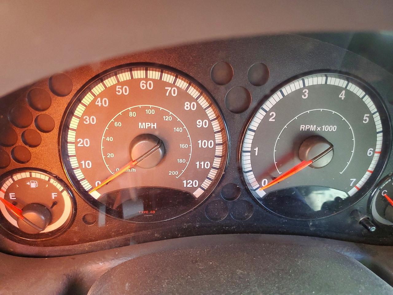 2005 JEEP LIBERTY SPORT photo 17
