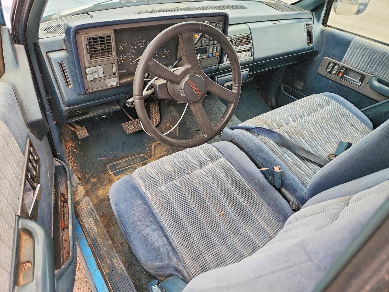 1994 CHEVROLET GMT-400 C1500 photo 15