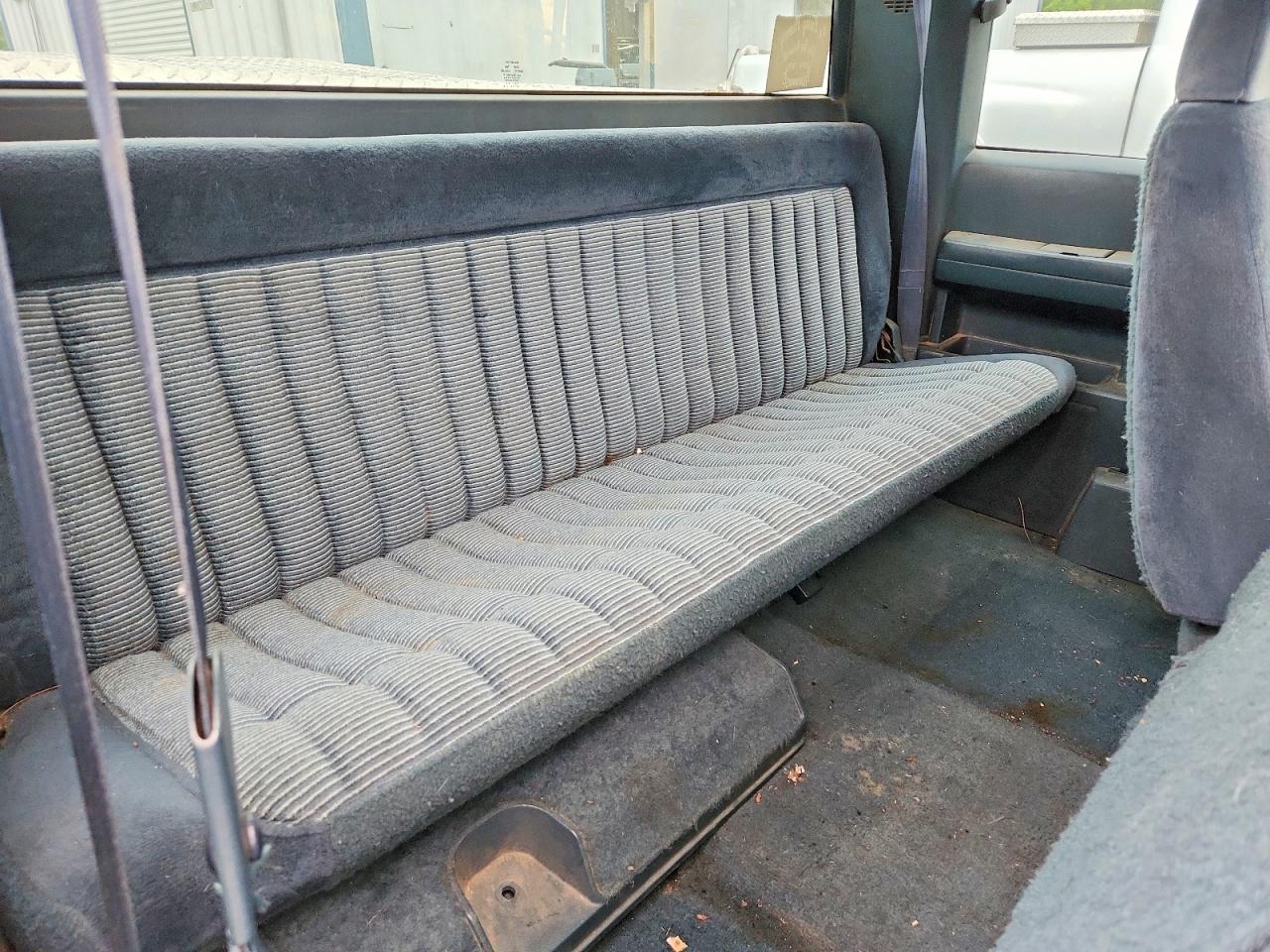 1994 CHEVROLET GMT-400 C1500 photo 19