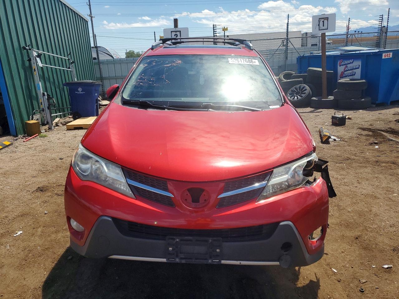 2015 TOYOTA RAV4 XLE photo 9