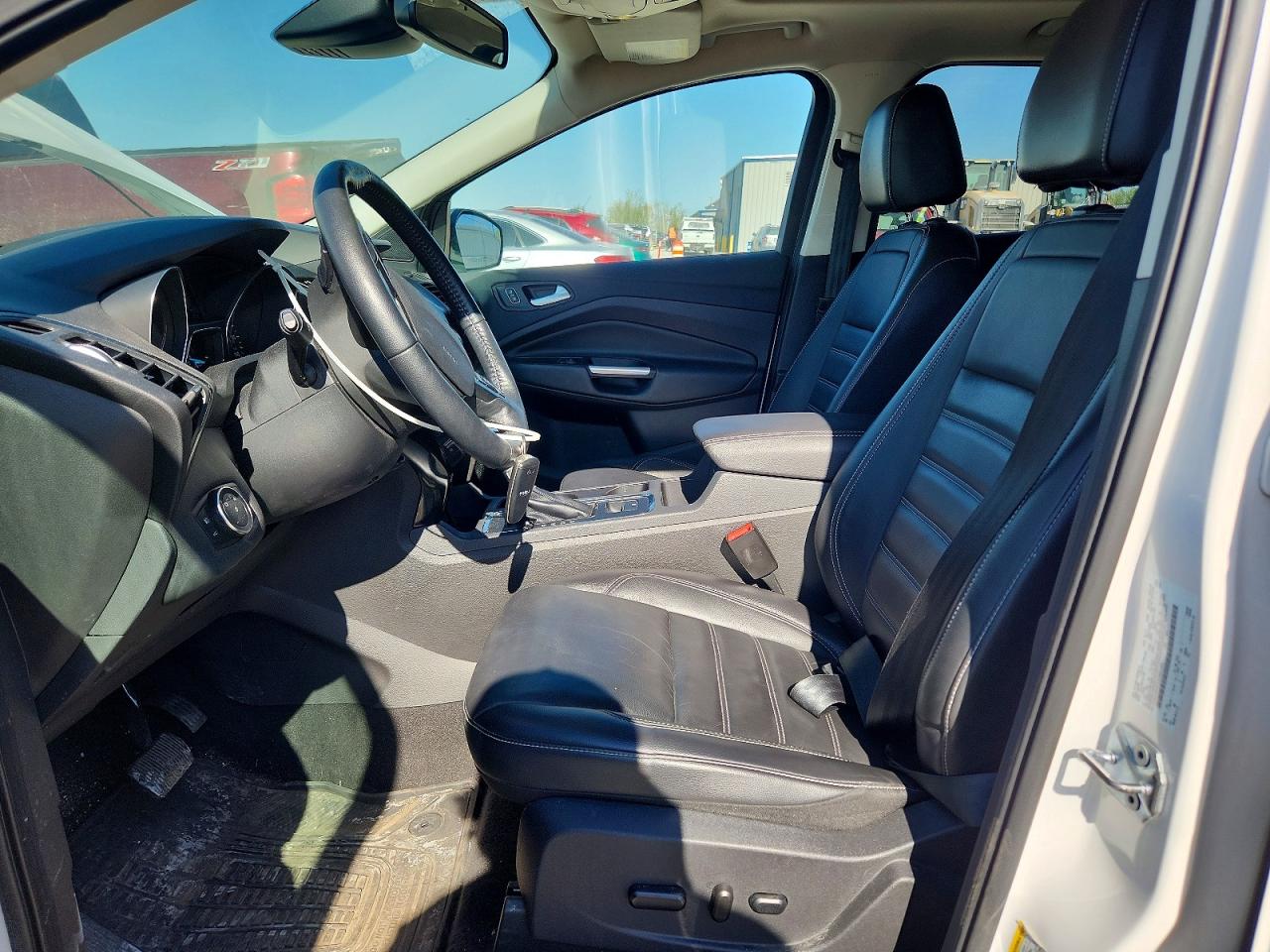 2017 FORD ESCAPE TITANIUM photo 13