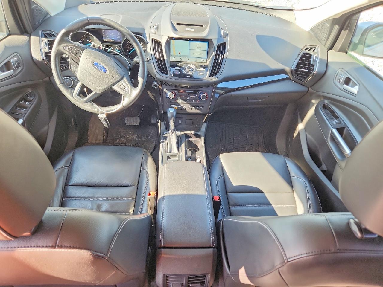 2017 FORD ESCAPE TITANIUM photo 15