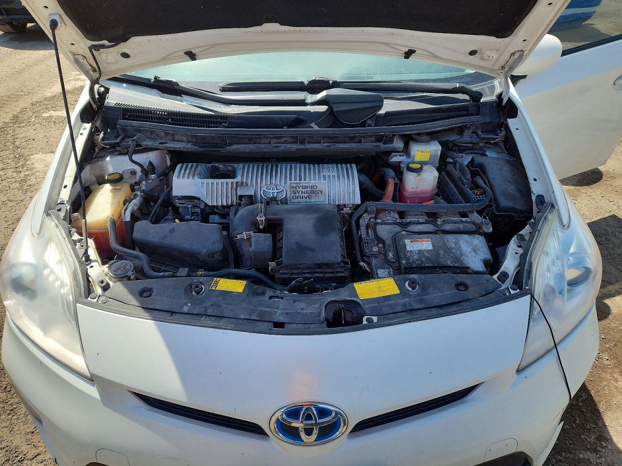 2012 TOYOTA PRIUS ONE photo 11