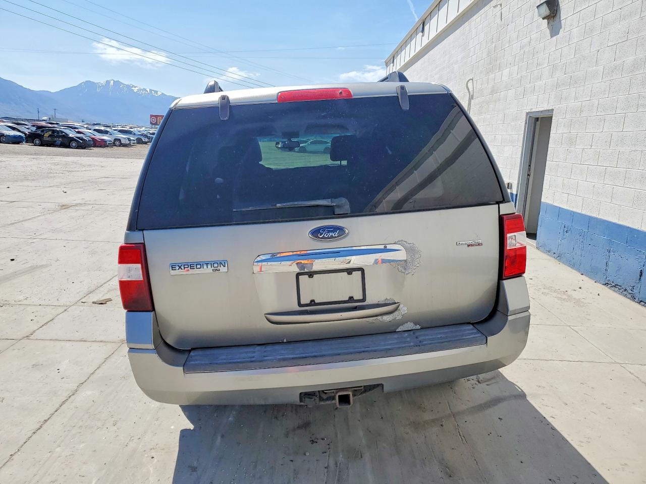 2008 FORD EXPEDITION XLT photo 6