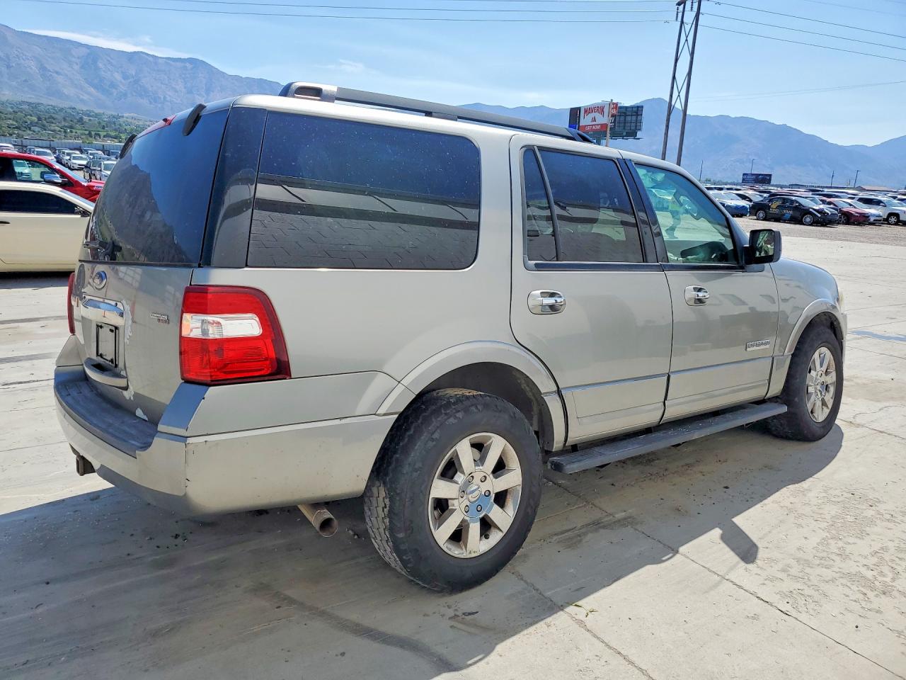 2008 FORD EXPEDITION XLT photo 3