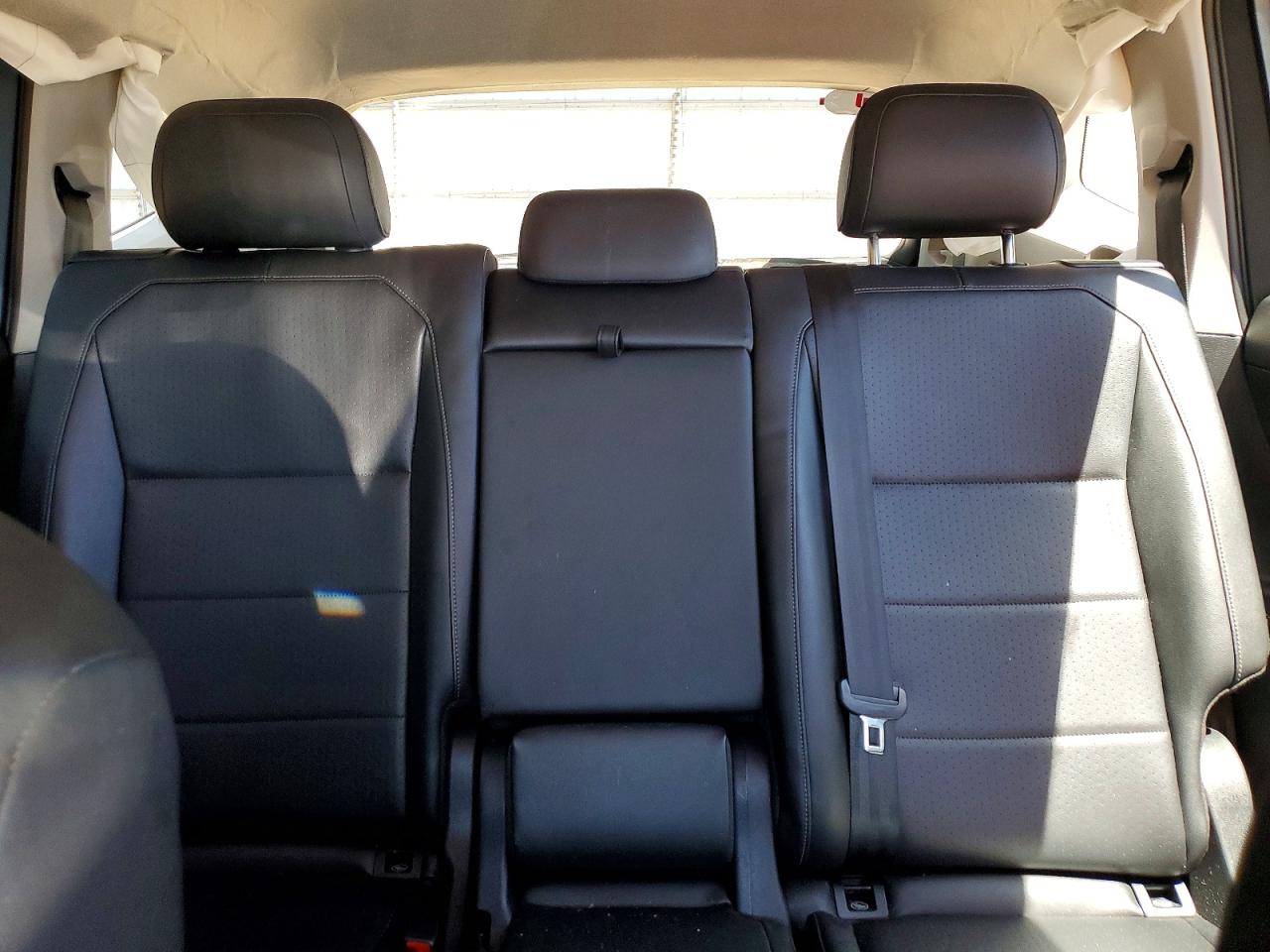 2020 VOLKSWAGEN TIGUAN SE photo 28