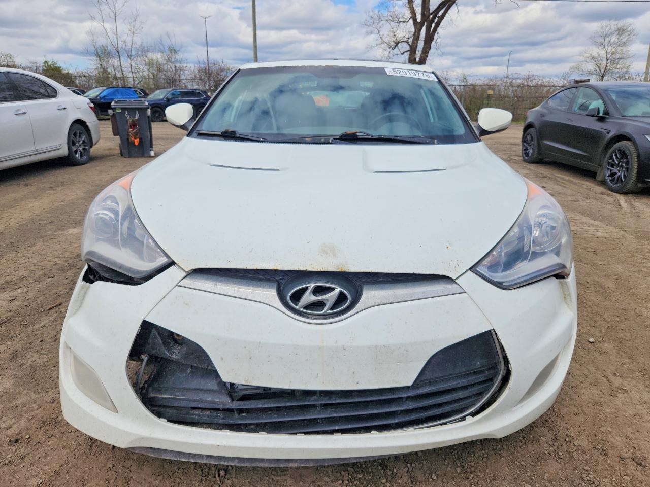 2015 HYUNDAI VELOSTER BASE photo 5