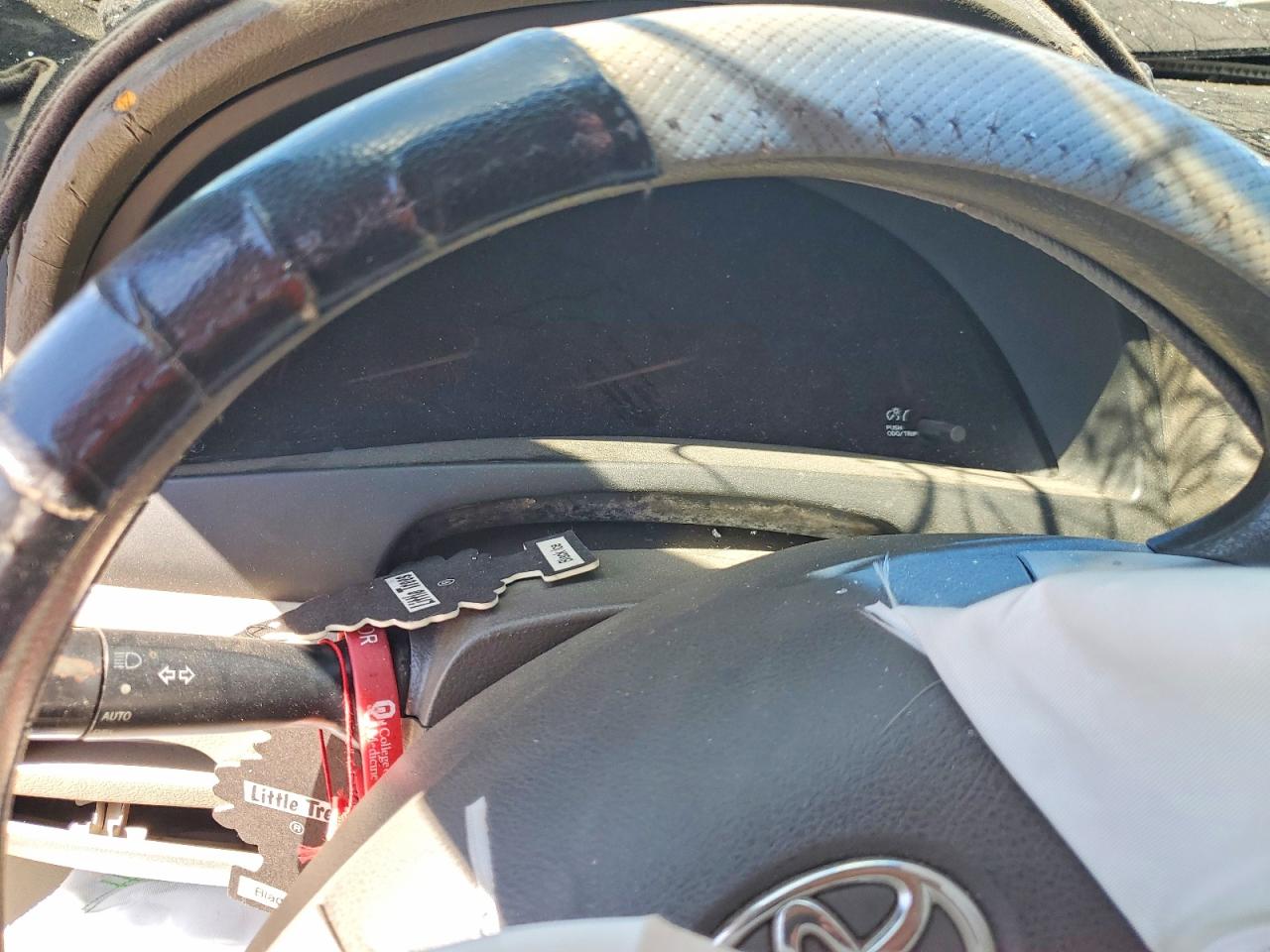 2009 TOYOTA CAMRY LE photo 17