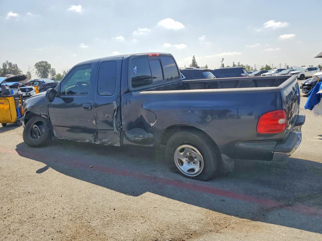 1999 FORD F150 photo 2