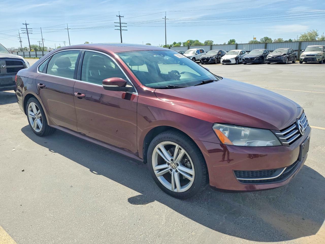 2014 VOLKSWAGEN PASSAT SE photo 7