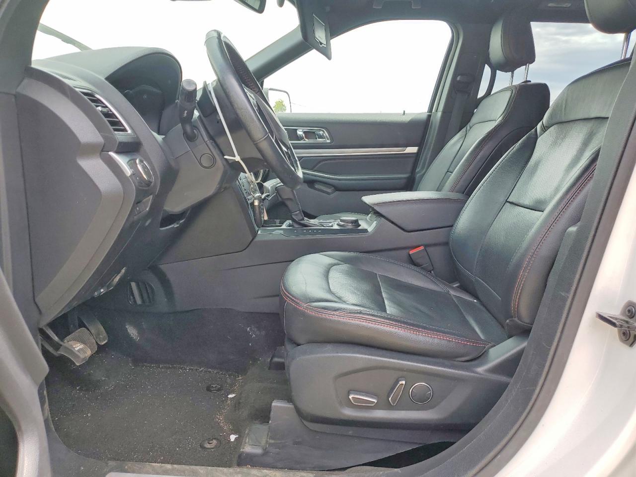 2018 FORD EXPLORER SPORT photo 13