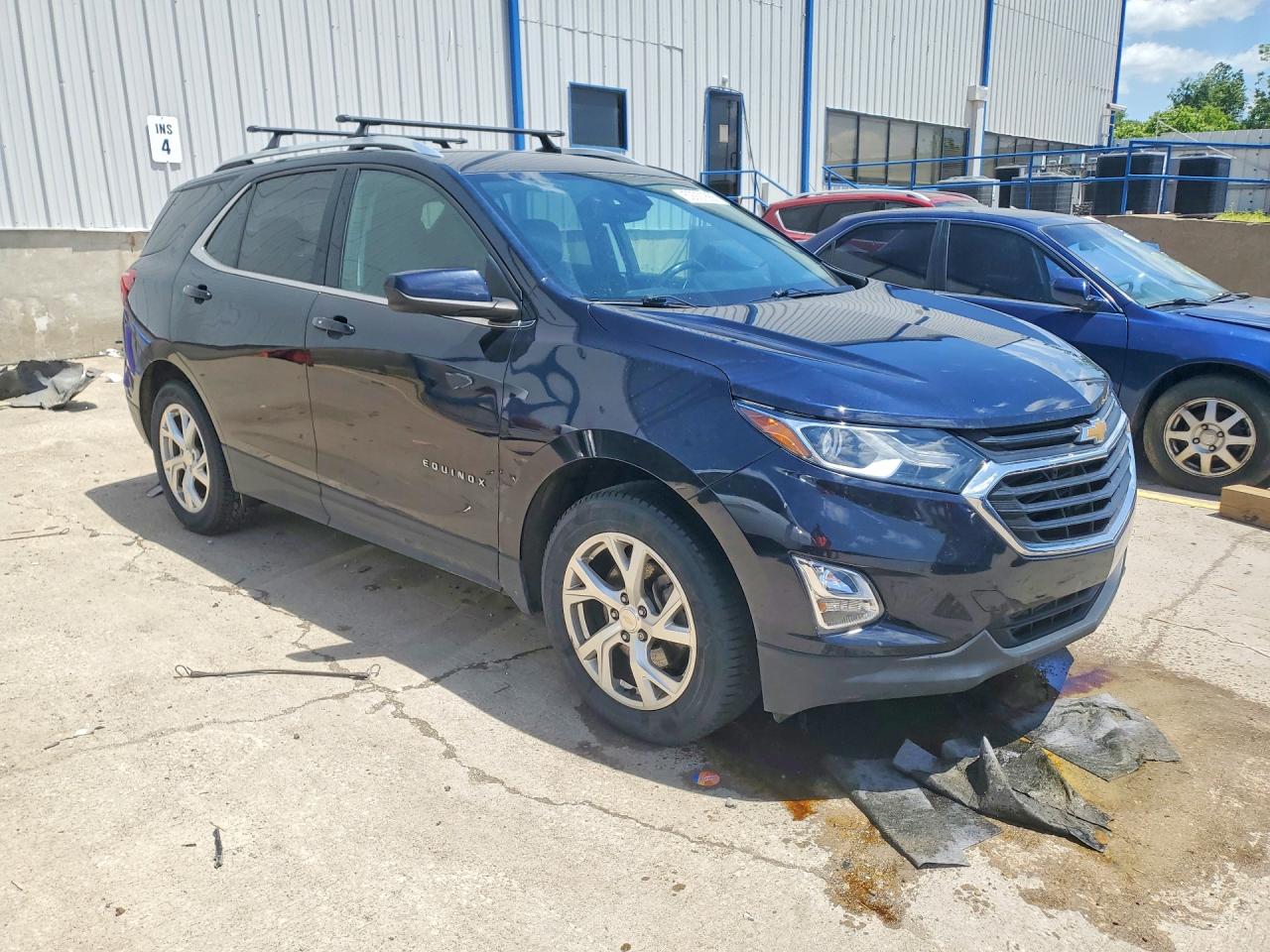 2020 CHEVROLET EQUINOX LT photo 4
