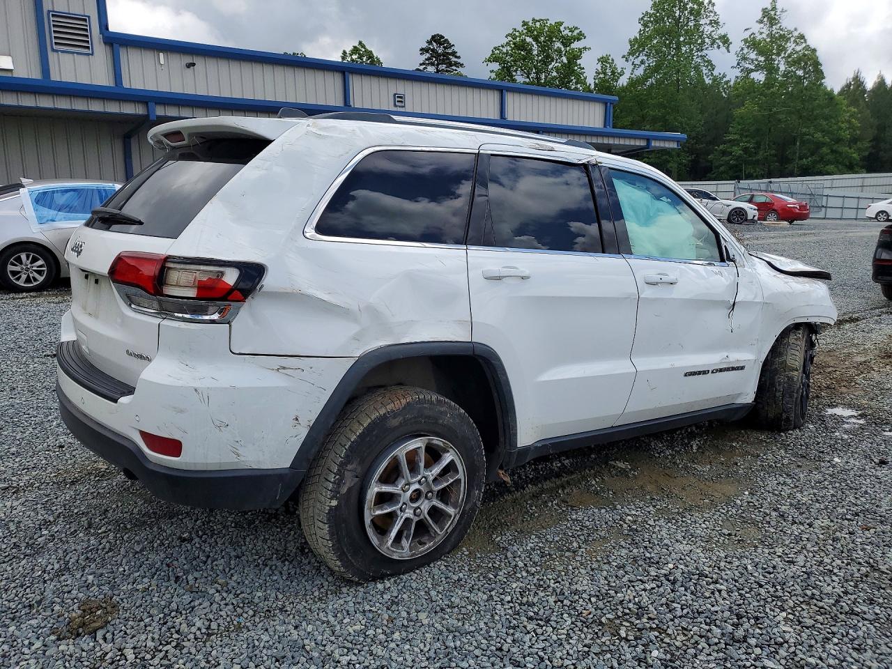 2020 JEEP GRAND CHEROKEE LAREDO photo 7