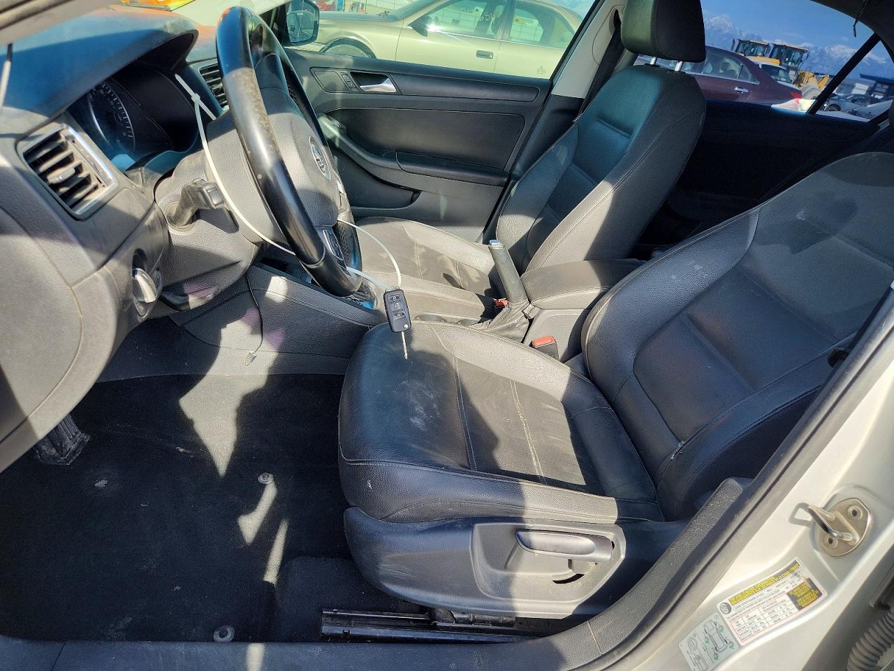 2012 VOLKSWAGEN JETTA SE photo 19
