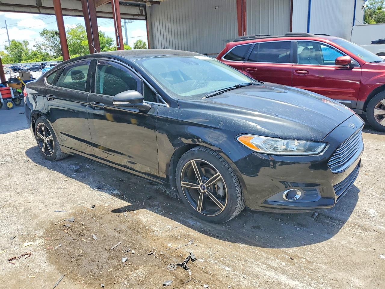 2013 FORD FUSION SE photo 4