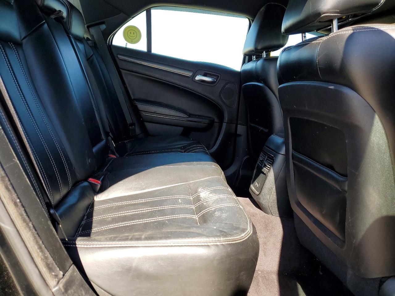 2016 CHRYSLER 300 S photo 19