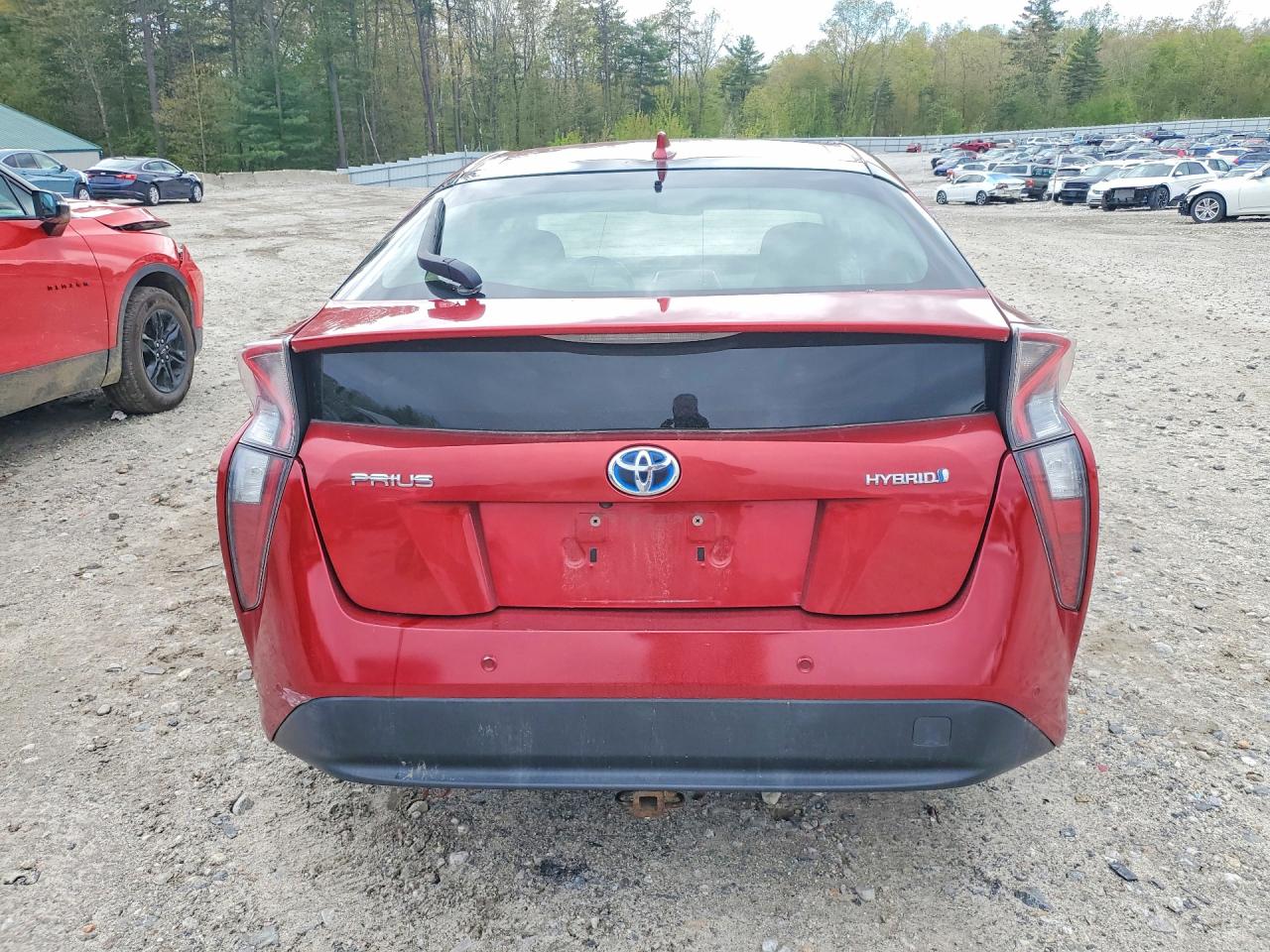 2017 TOYOTA PRIUS THREE photo 11