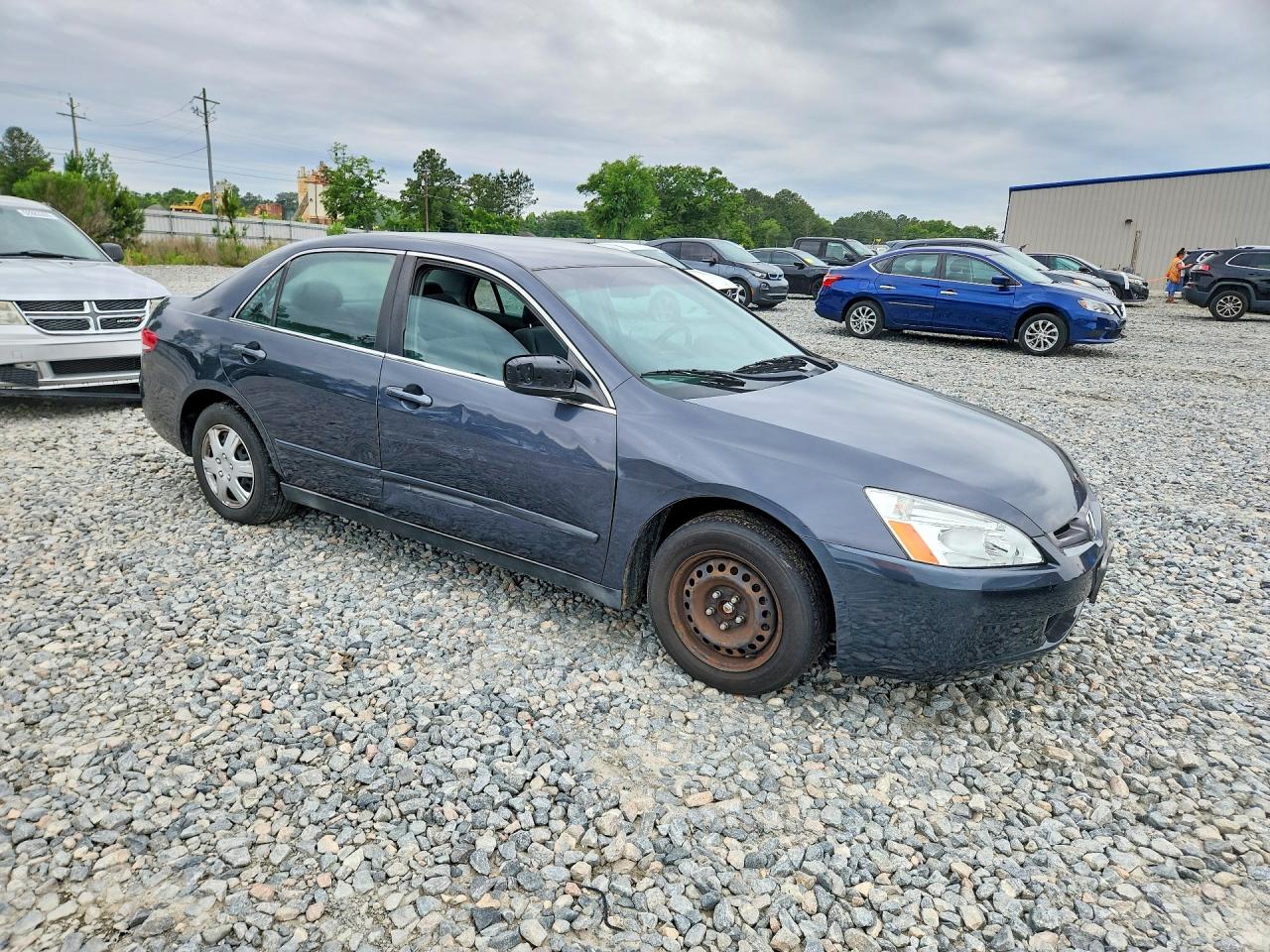 2004 HONDA ACCORD LX photo 7