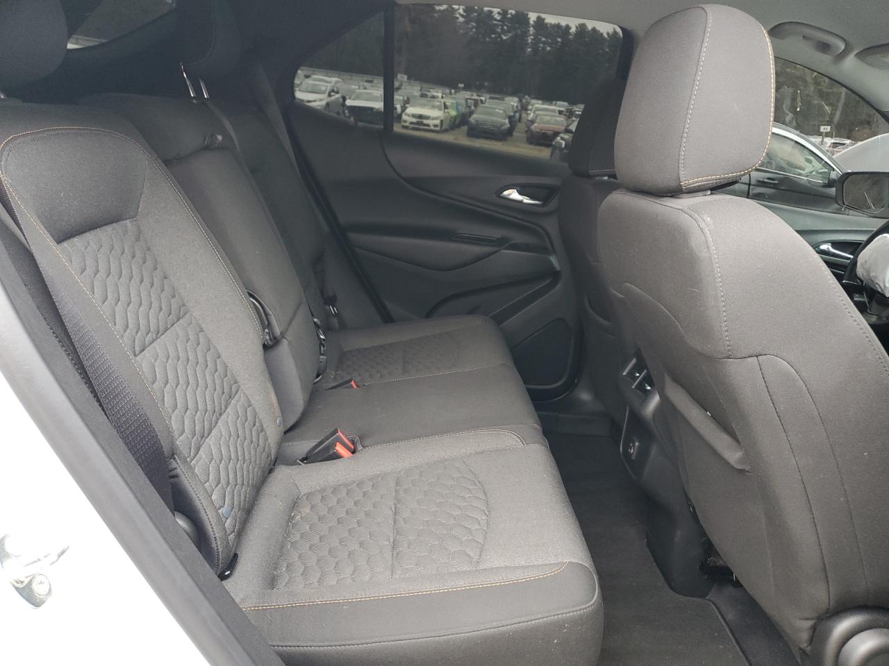 2020 CHEVROLET EQUINOX LT photo 11