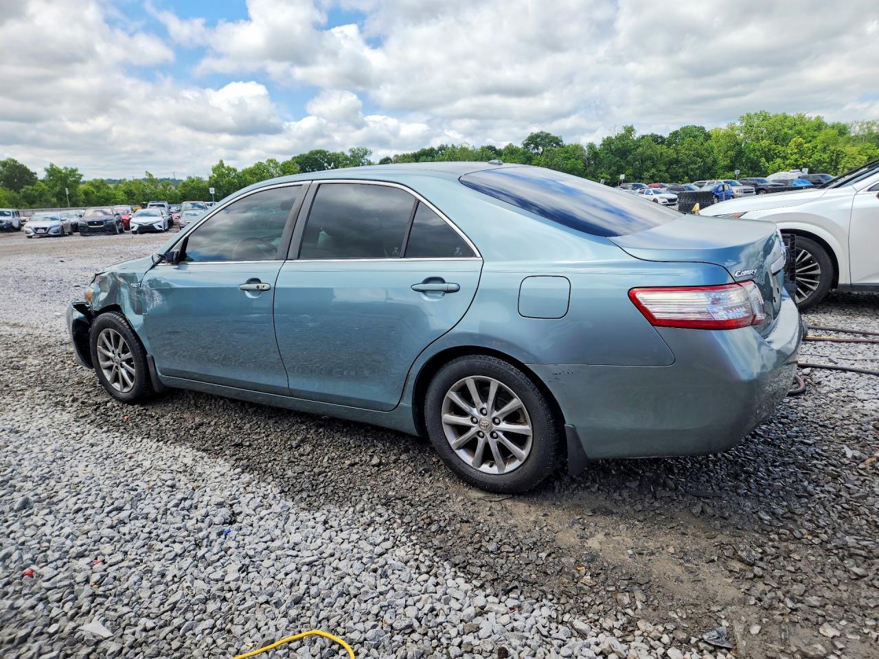2010 TOYOTA CAMRY HYBRID photo 4