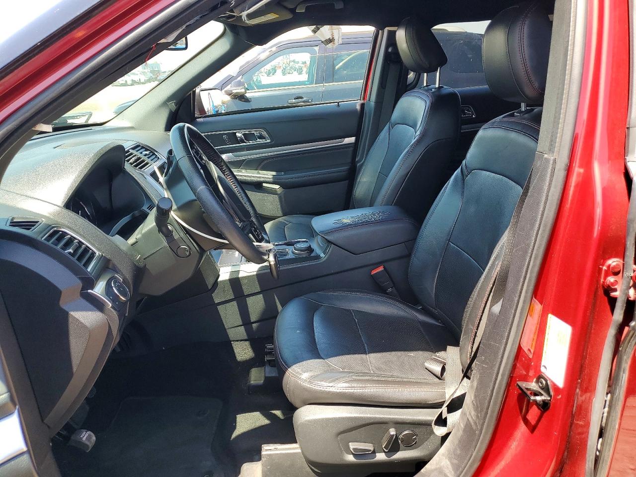 2018 FORD EXPLORER SPORT photo 19