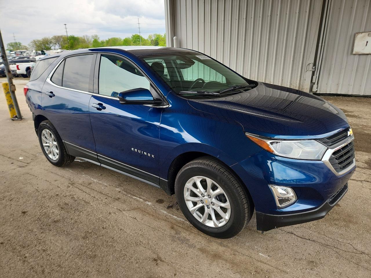 2020 CHEVROLET EQUINOX LT photo 10