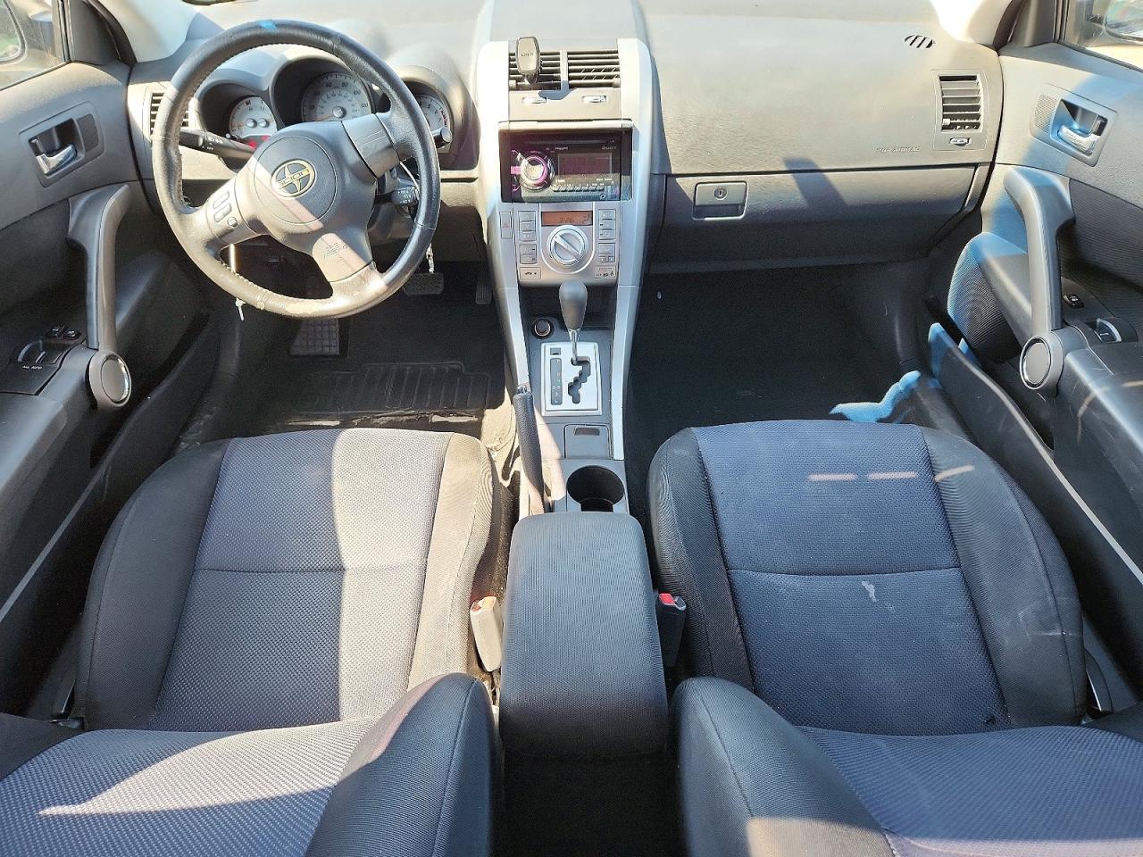 2009 TOYOTA SCION photo 15