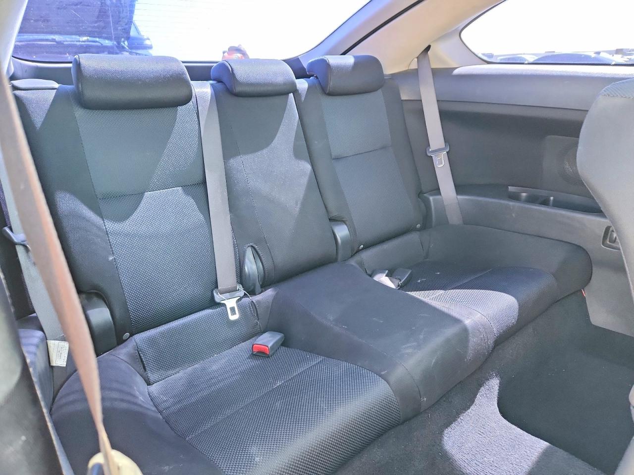 2009 TOYOTA SCION photo 19