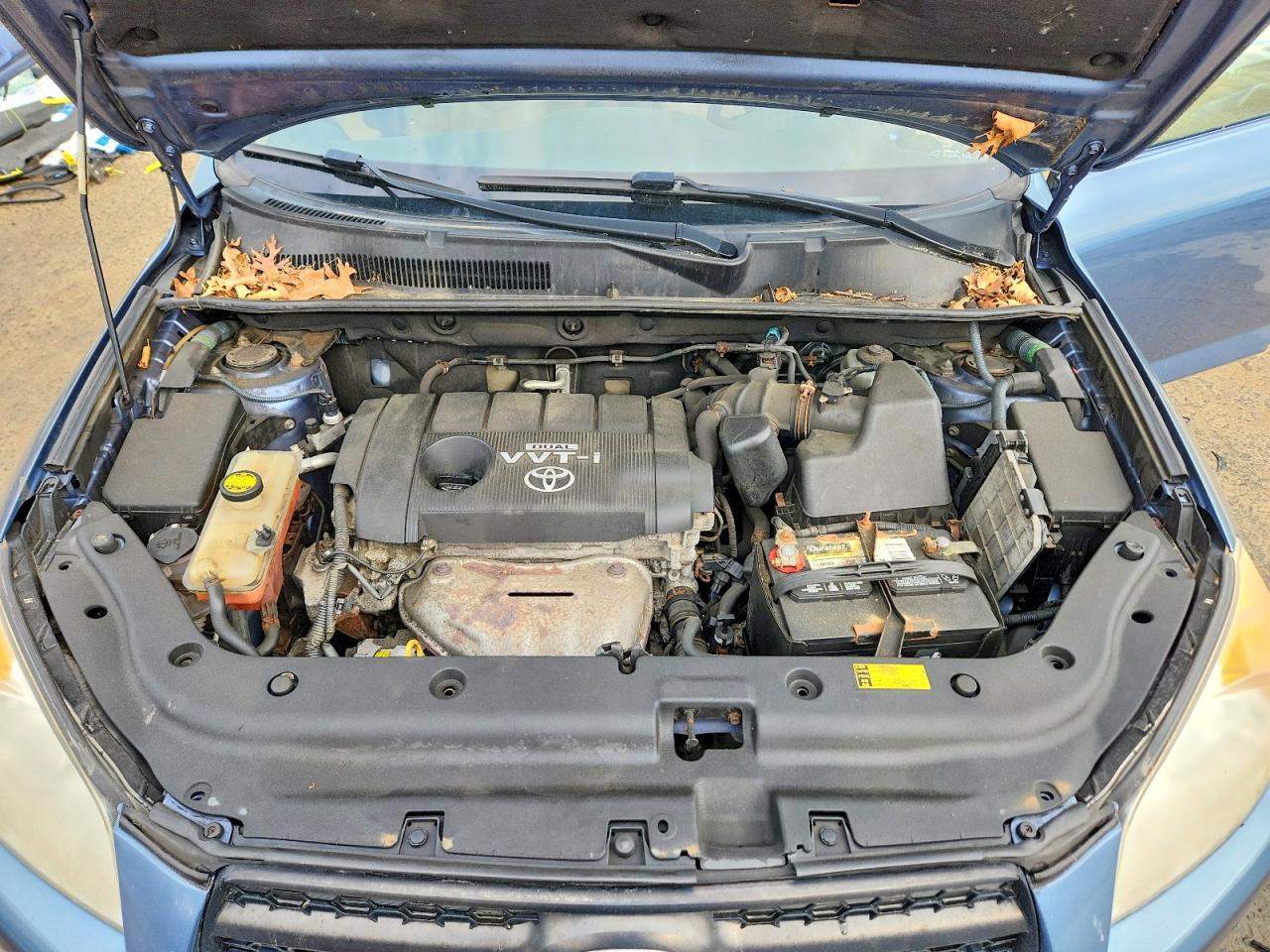 2011 TOYOTA RAV4 BASE photo 11