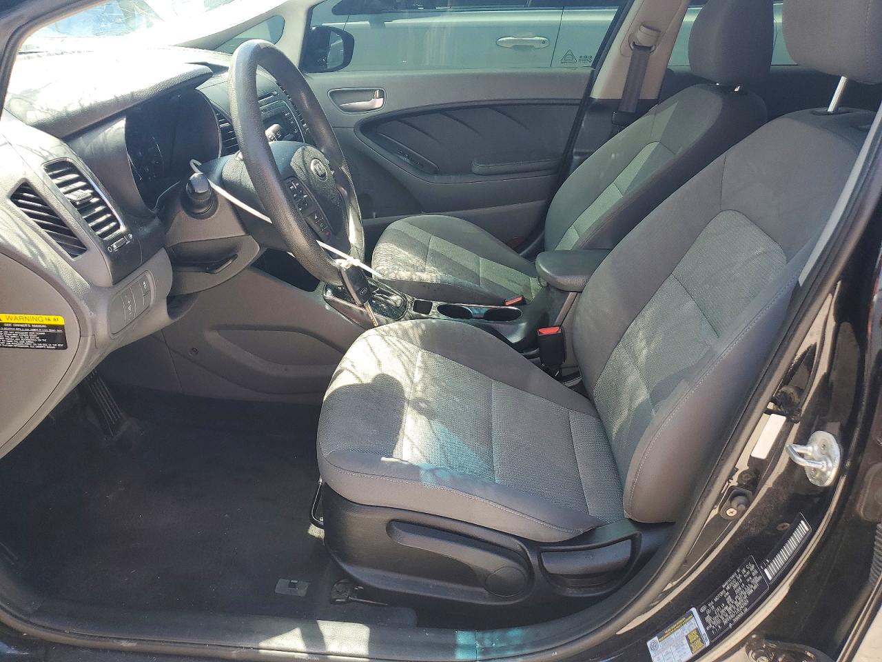 2018 KIA FORTE LX photo 7