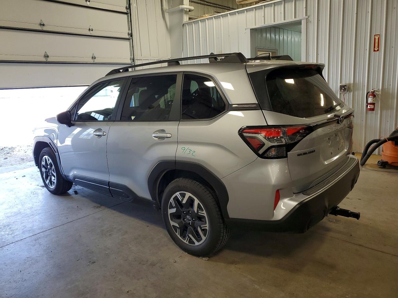 2025 SUBARU FORESTER PREMIUM photo 3