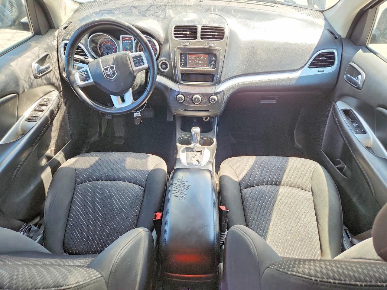 2018 DODGE JOURNEY SE photo 15