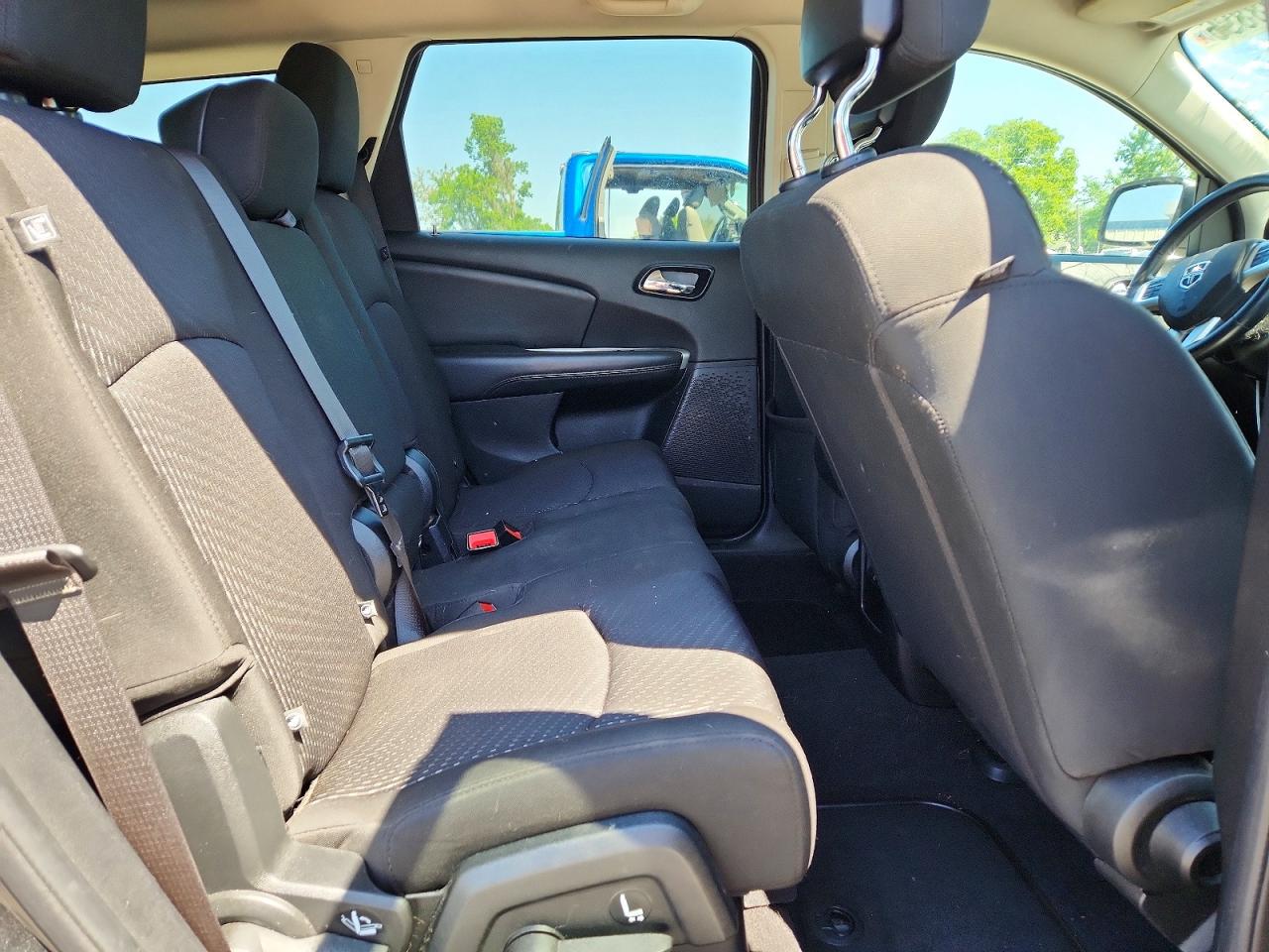 2018 DODGE JOURNEY SE photo 21