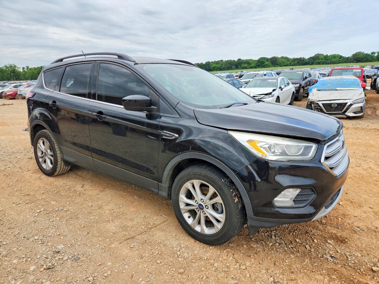 2018 FORD ESCAPE SEL photo 4