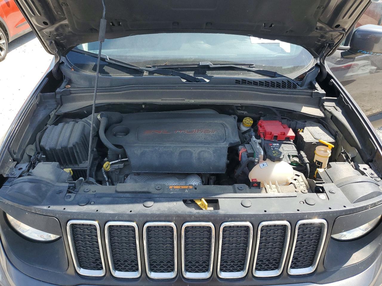 2020 JEEP RENEGADE LATITUDE photo 34