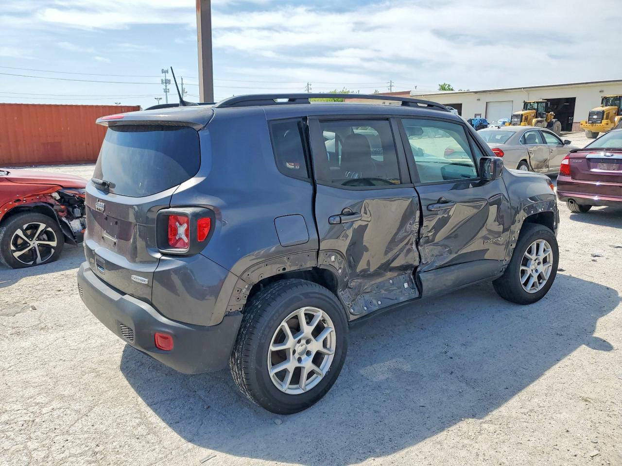 2020 JEEP RENEGADE LATITUDE photo 7