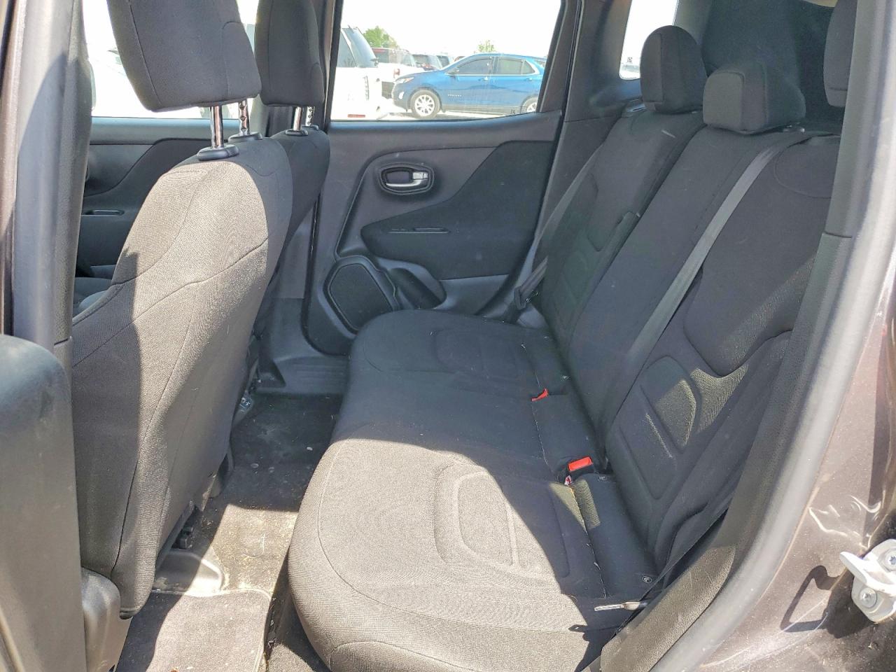 2020 JEEP RENEGADE LATITUDE photo 31