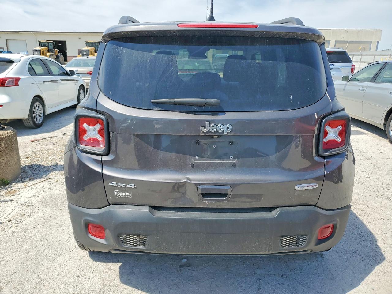 2020 JEEP RENEGADE LATITUDE photo 16