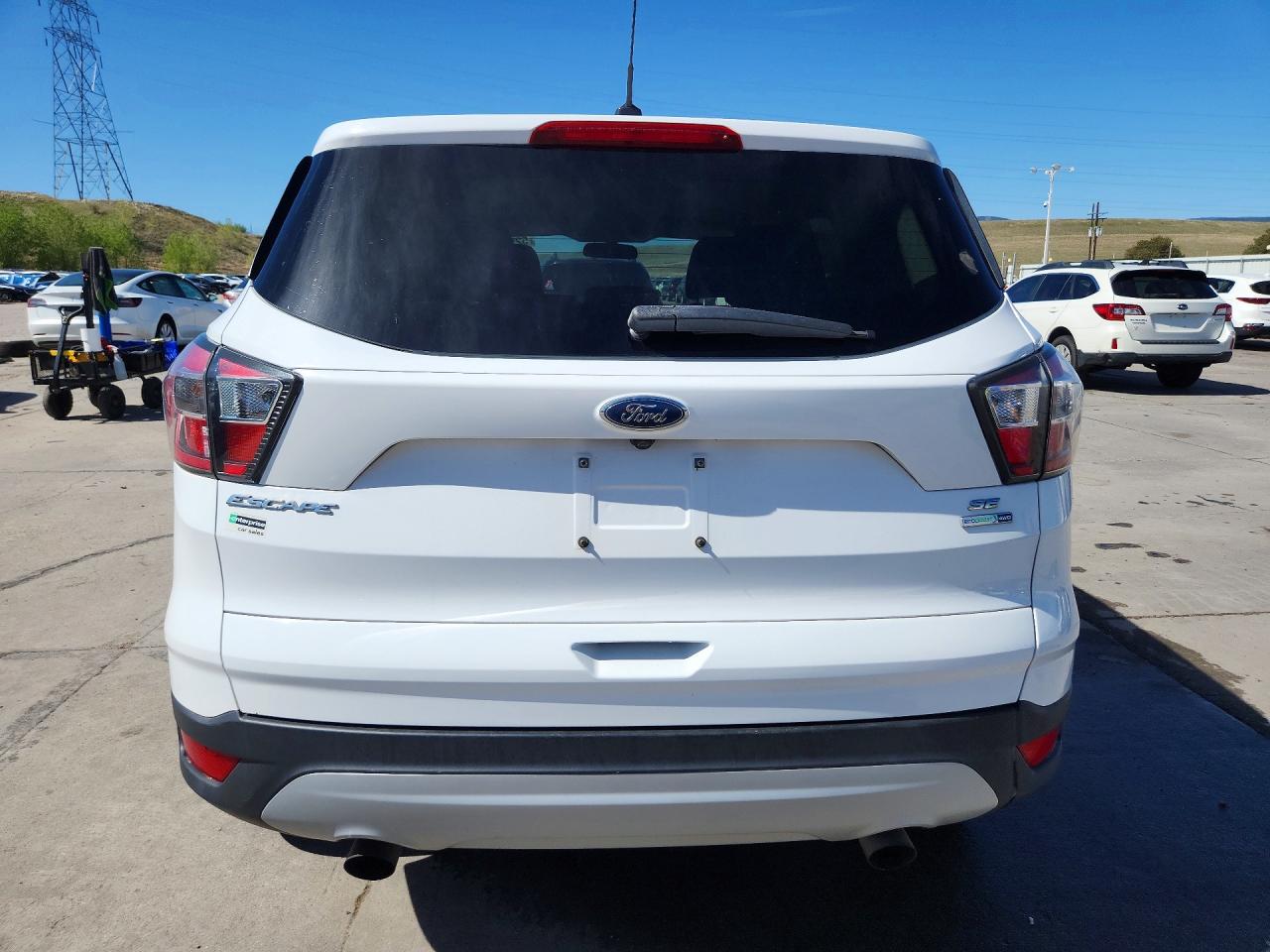 2017 FORD ESCAPE SE photo 11