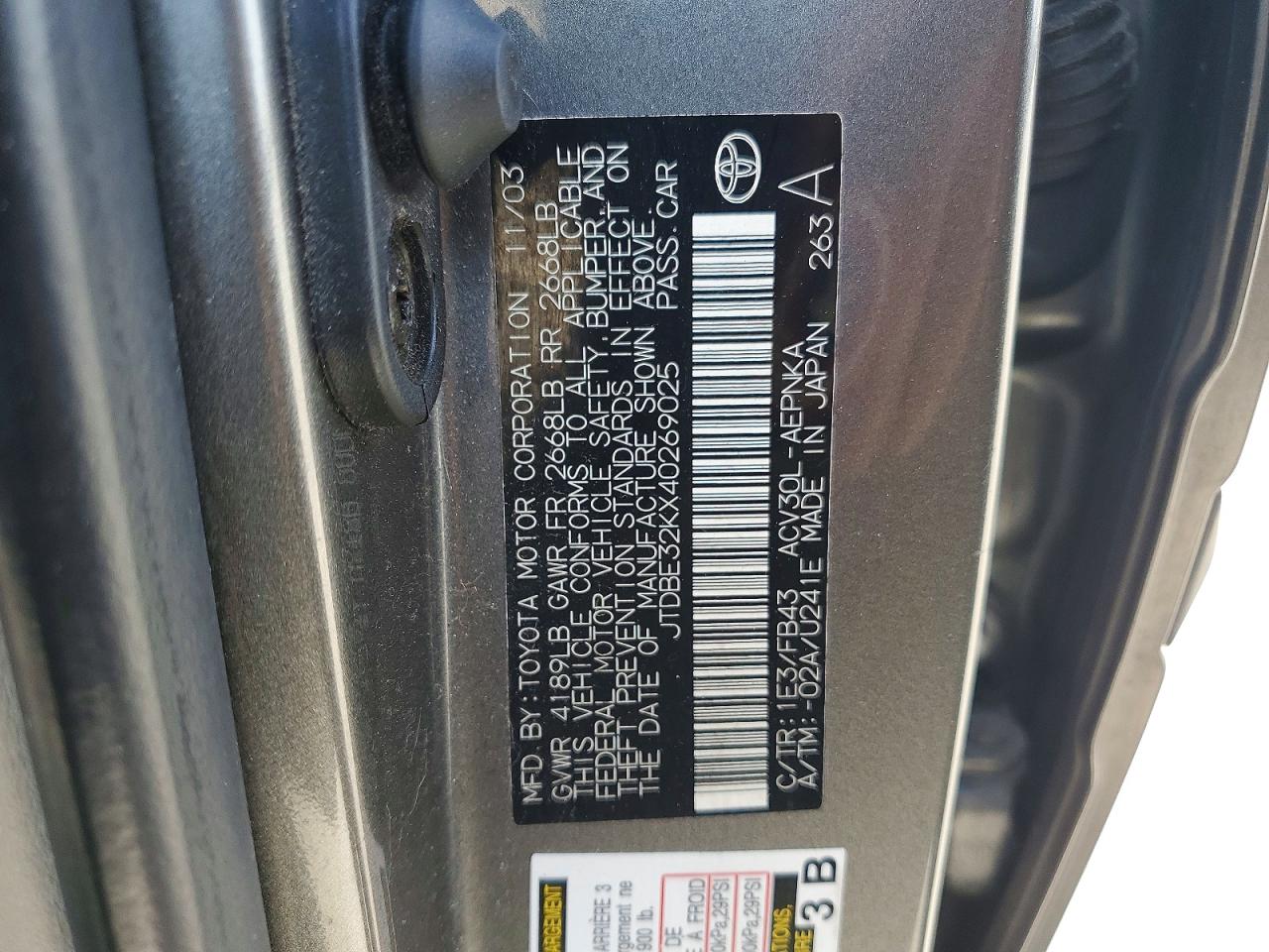 2004 TOYOTA CAMRY LE photo 23