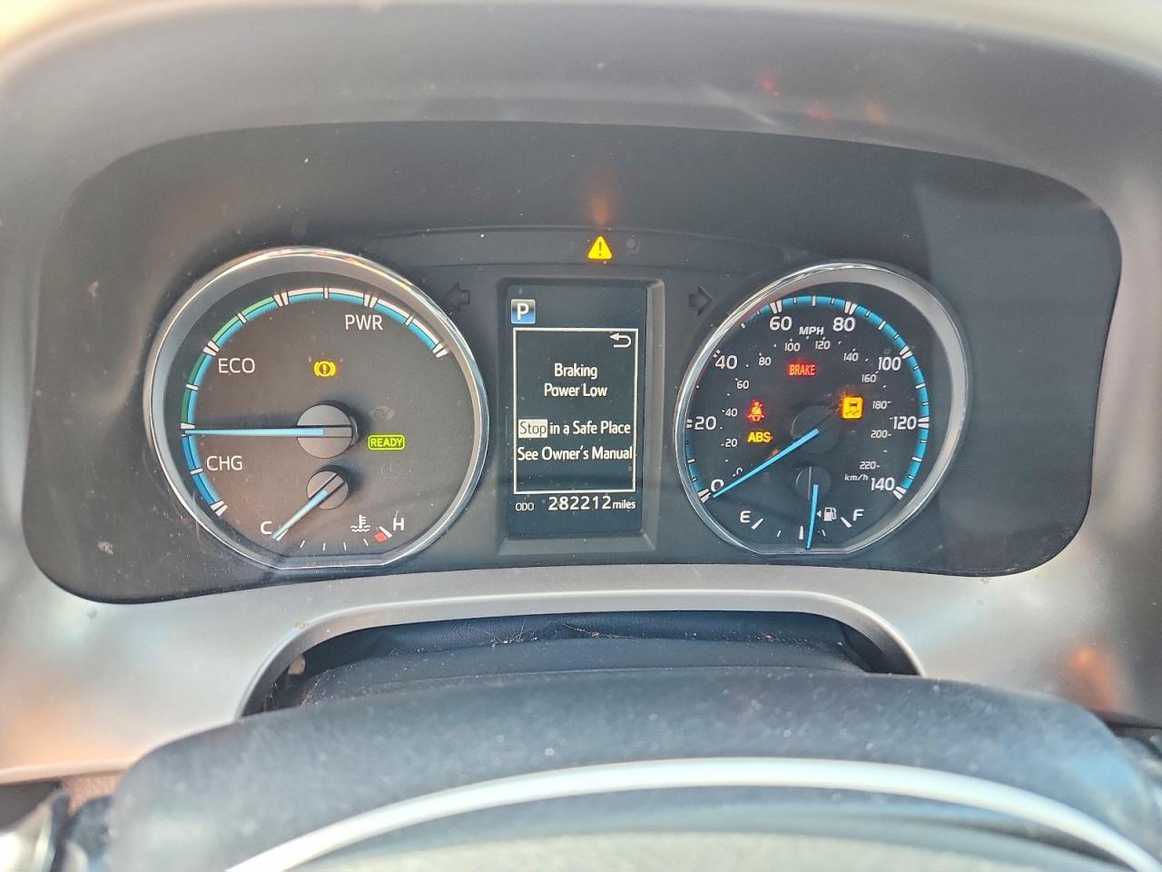 2016 TOYOTA RAV4 HV XLE photo 25