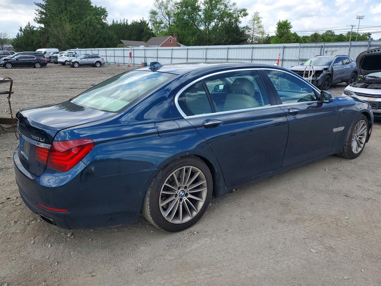 2013 BMW 750 LXI photo 3